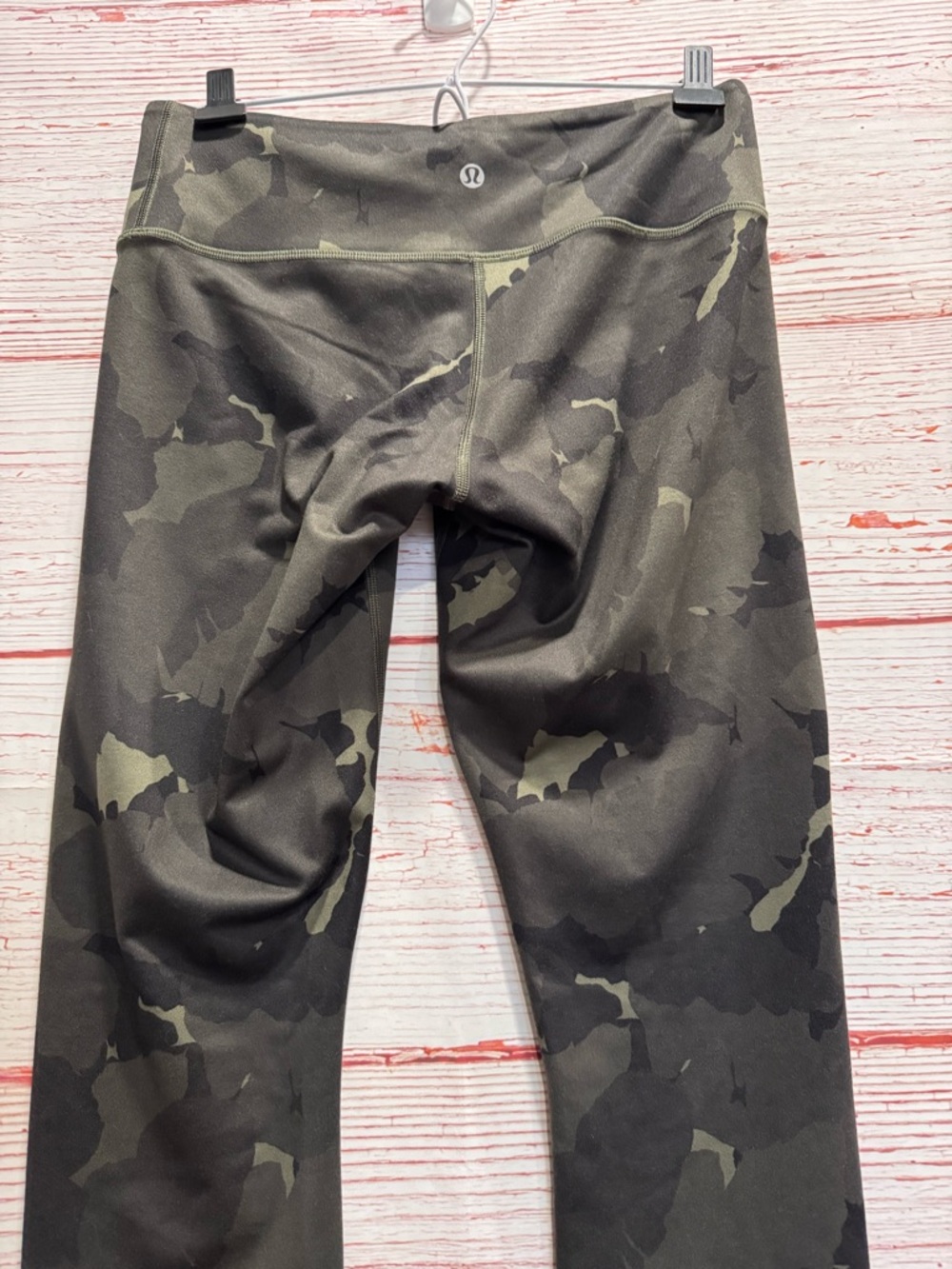 Lululemon Wunder Under Pant Full-On Luon in Palm Party Fatigue Green Black Sz 6 - Picture 8 of 10